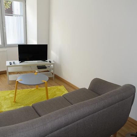 Apartmán Le 4 Saint-Junien Exteriér fotografie